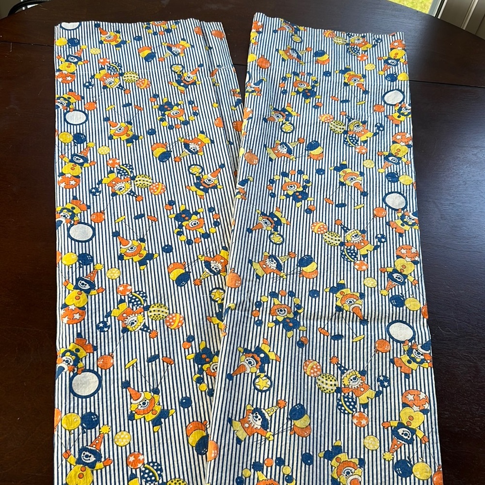 Vintage kids clown curtains